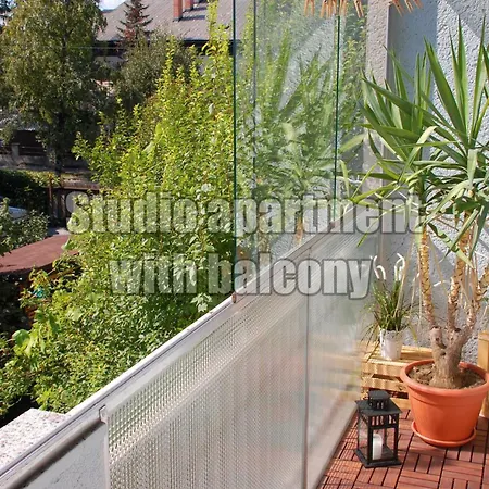 Peter & Free Parking Любляна