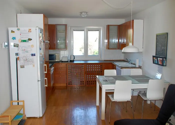 Peter & Free Parking Апартаменты Любляна