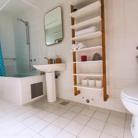 Peter & Free Parking Любляна