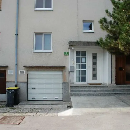 Apartment Peter & Free Parking Ljubljana